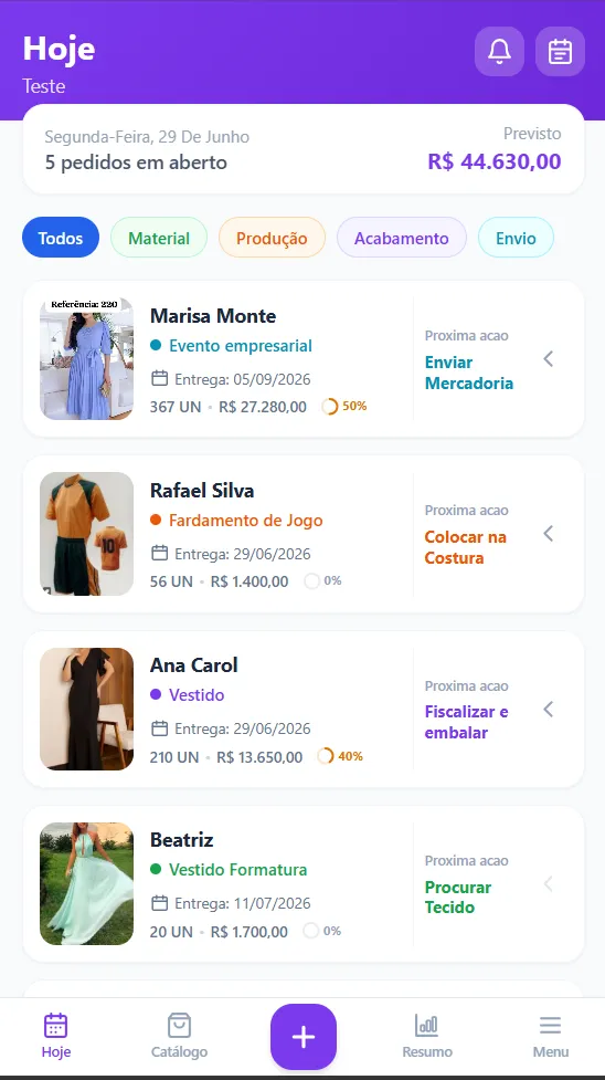 Tela do app Pesponto com os pedidos do dia e o status de produção de cada um